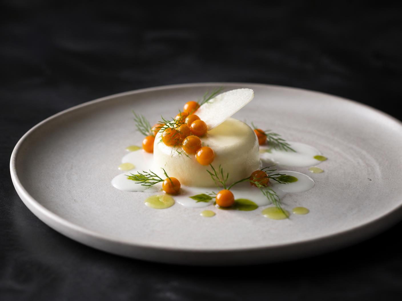 Buttermilch — Sanddorn · Dill · weiße Schokolade